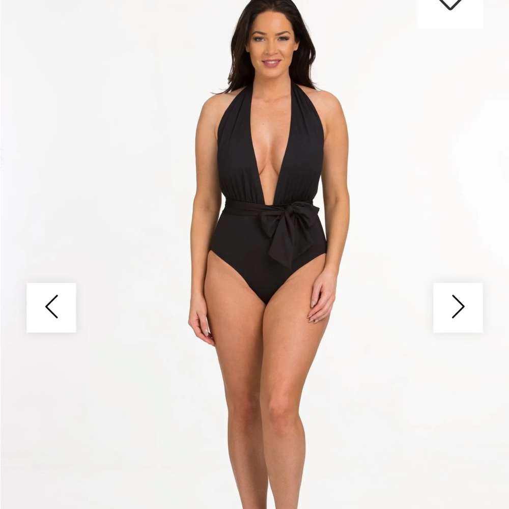 Tara Grinna Halter halter swimsuit